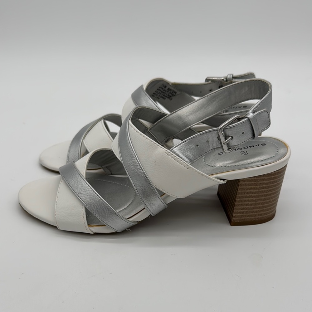 Bandolino BD Stepa Slingback Dress Sandals White Silver Size 7.5 M